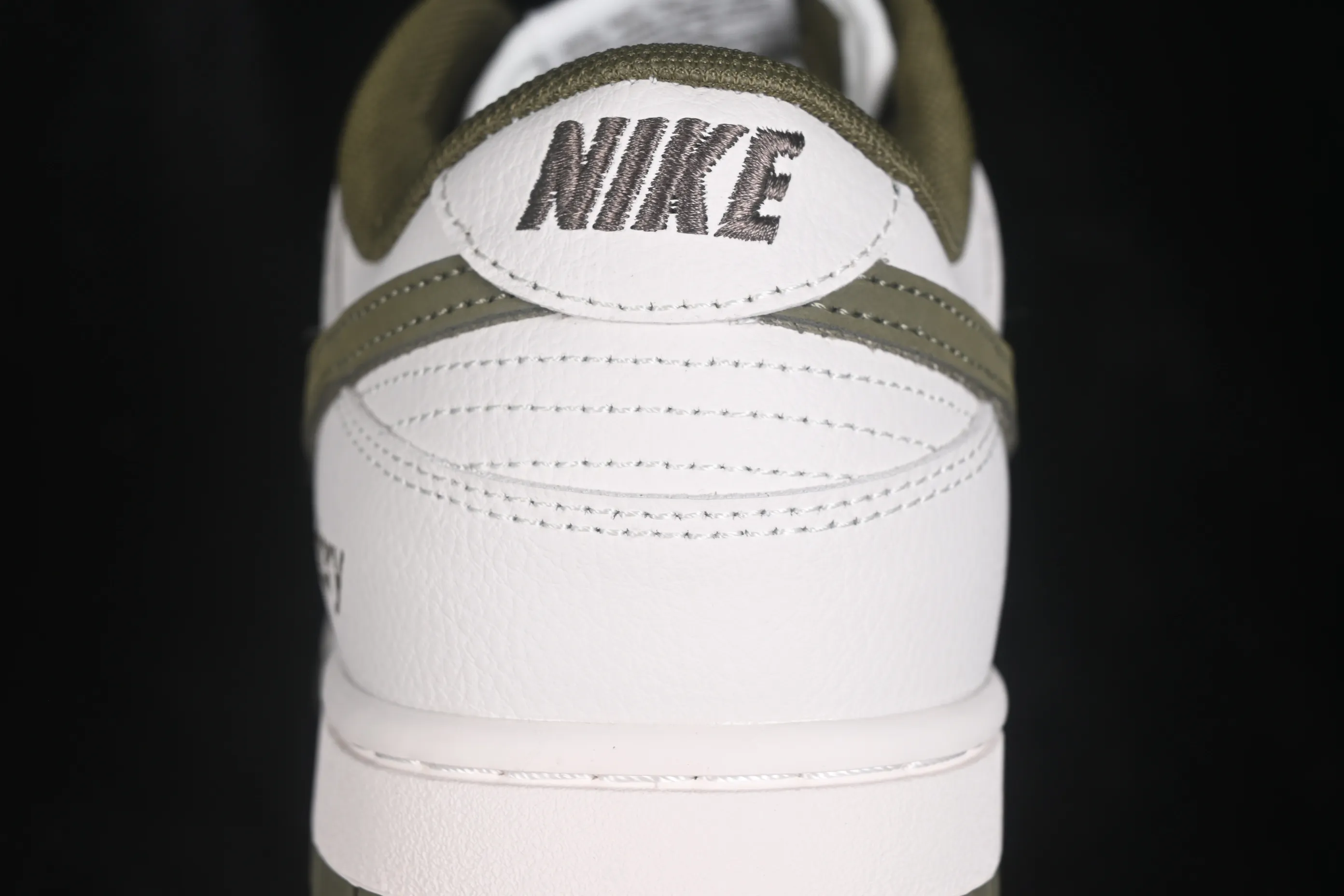 All categories Nk SB Dunk series Nk SB Dunk Low low-top sneakers Nike SB Dunk Low low-top casual skateboard shoes WG0319-146
